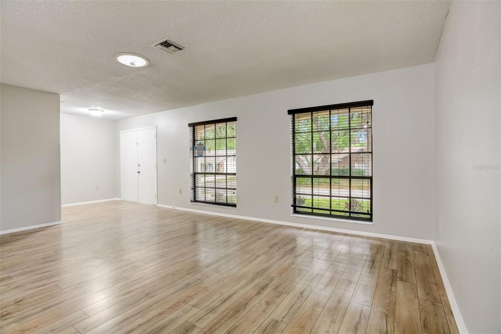 8304 Roxboro Drive Hudson, FL 34667 - Photo 3 of 18 Gallery Image 3