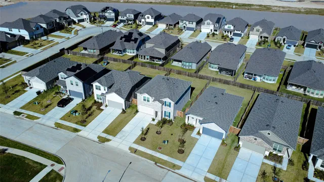 a view of an outdoor space