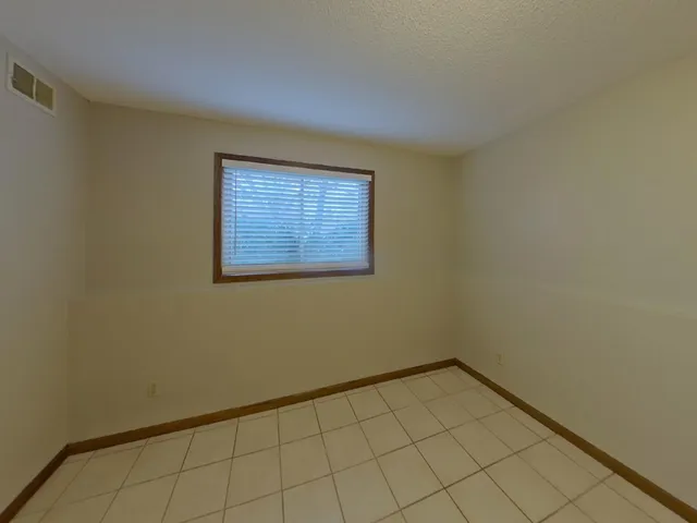 $2,449 | 4905 Independence Street, Maple Plain, MN 55359