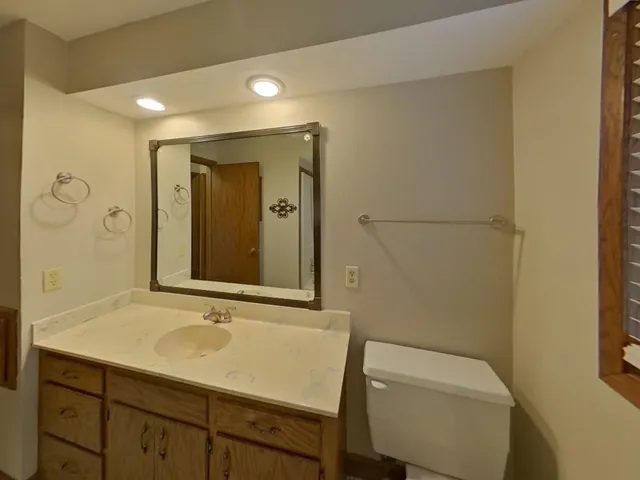 $2,449 | 4905 Independence Street, Maple Plain, MN 55359