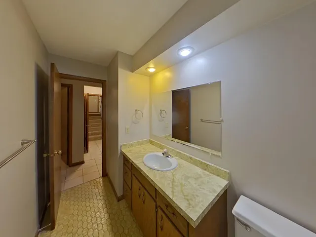 $2,449 | 4905 Independence Street, Maple Plain, MN 55359