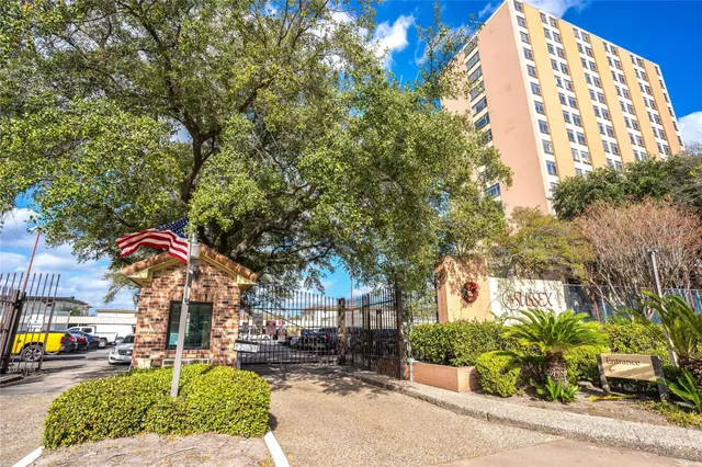 $99,000 | 7520 Hornwood Drive, Unit 1003, Houston, TX 77036