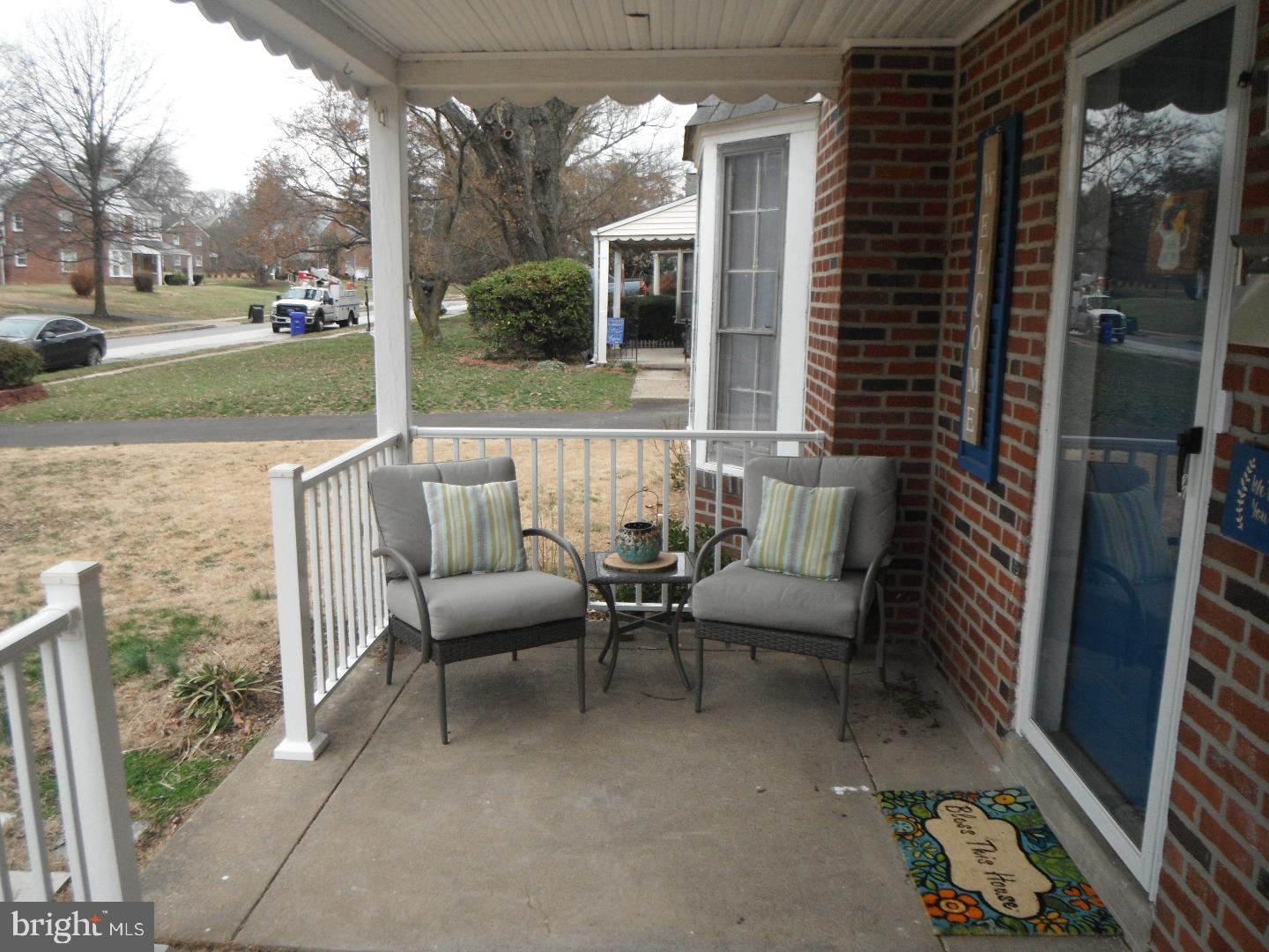 113 Andrea Road Cheltenham, PA 19012 - Photo 2 of 25 Porch