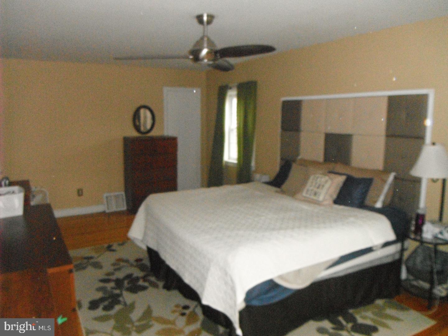 113 Andrea Road Cheltenham, PA 19012 - Photo 14 of 25 Bedroom - Main