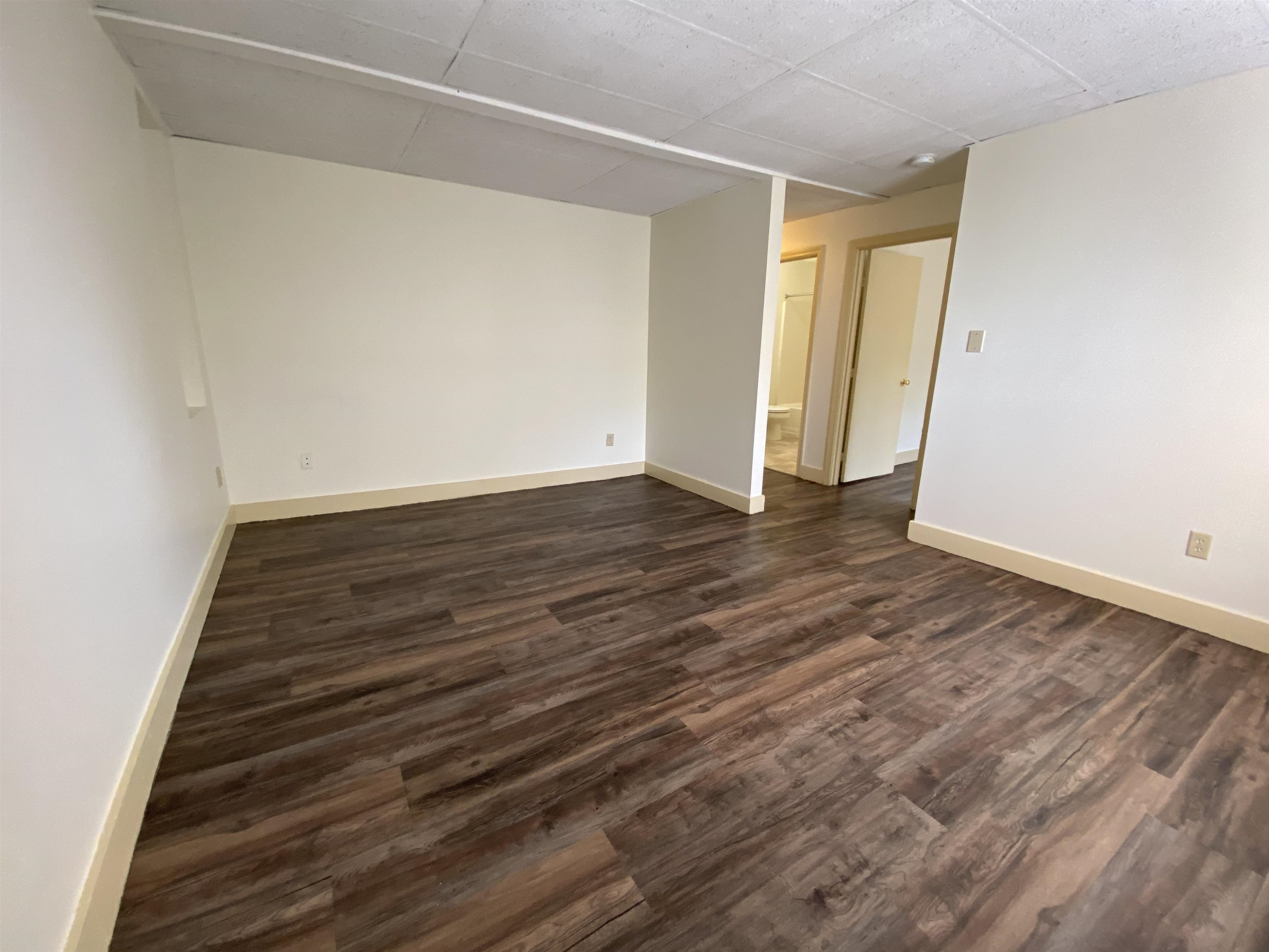 610 Union Street, Unit 303 Manchester, NH 03104 - Photo 23 of 40