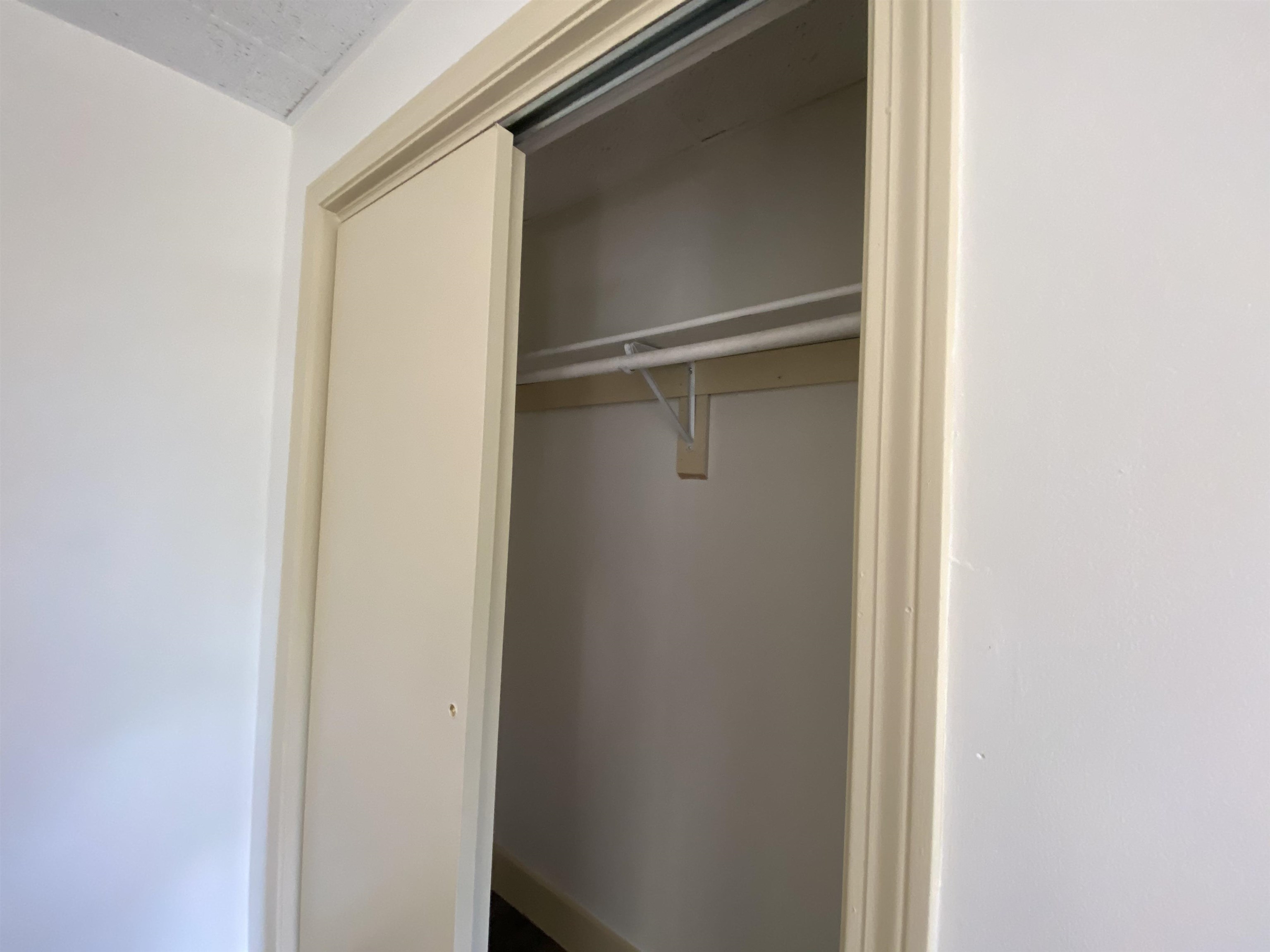 610 Union Street, Unit 303 Manchester, NH 03104 - Photo 29 of 40