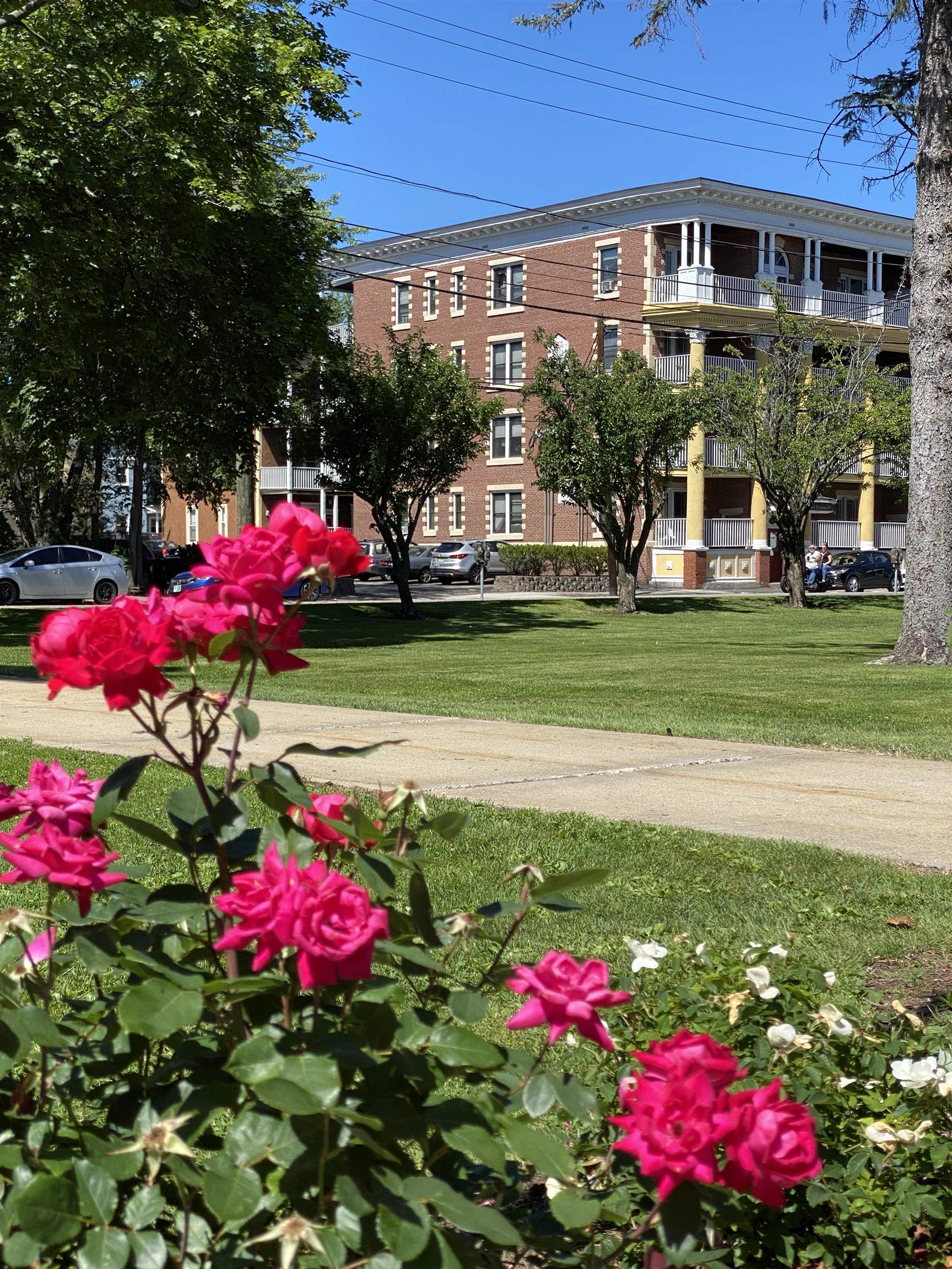610 Union Street, Unit 303 Manchester, NH 03104 - Photo 5 of 40