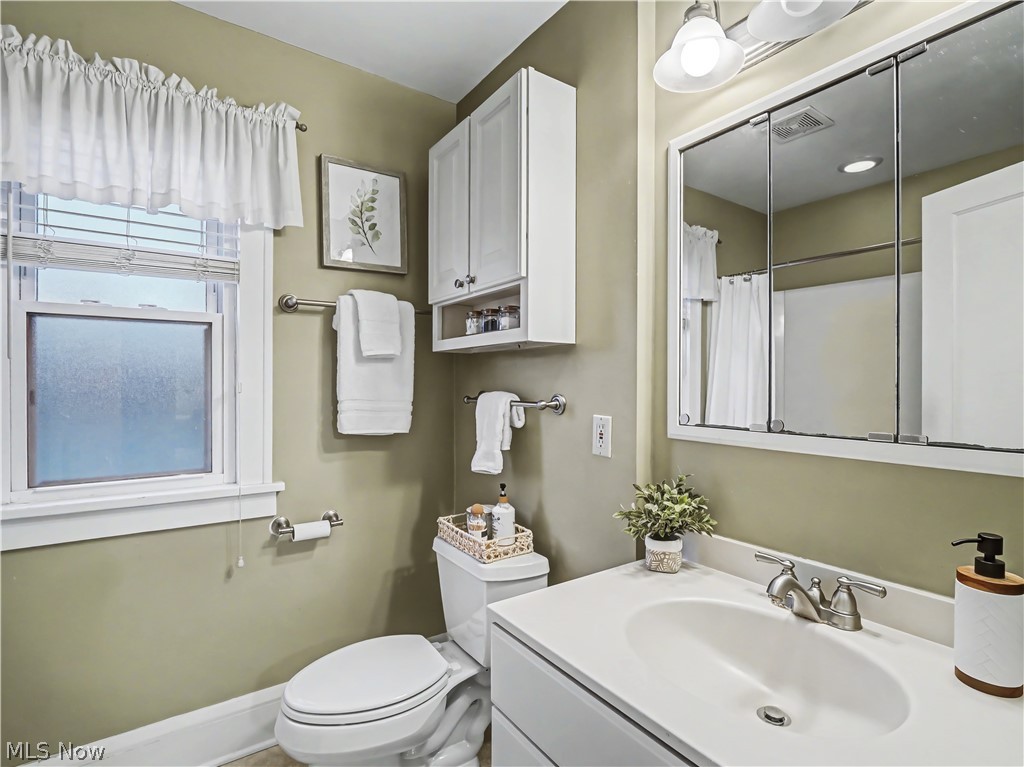 3403 Ormond Road Cleveland, OH 44118 - Photo 27 of 39 Gallery Image 27