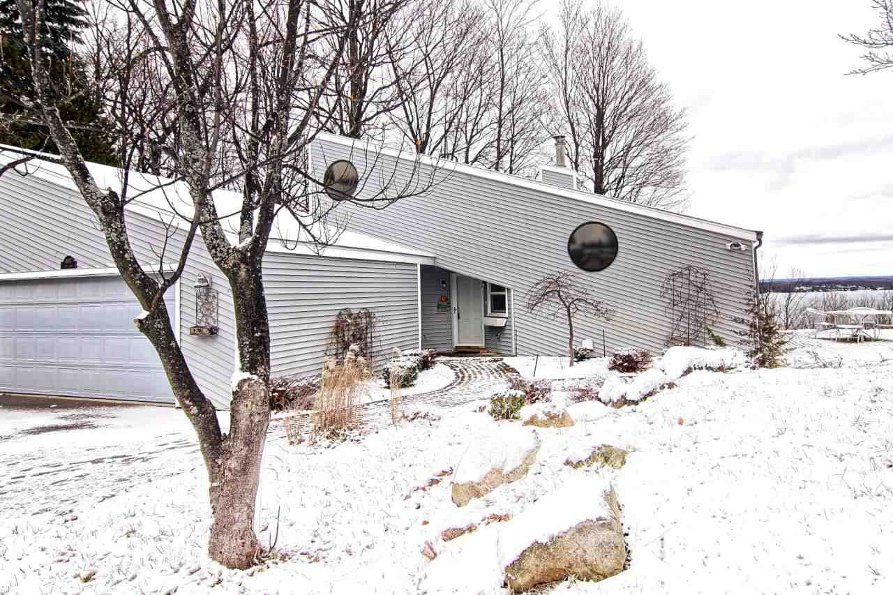 4857 Ridge Lane Kewadin, MI 49648 - Photo 38 of 45 1855533-37.JPG