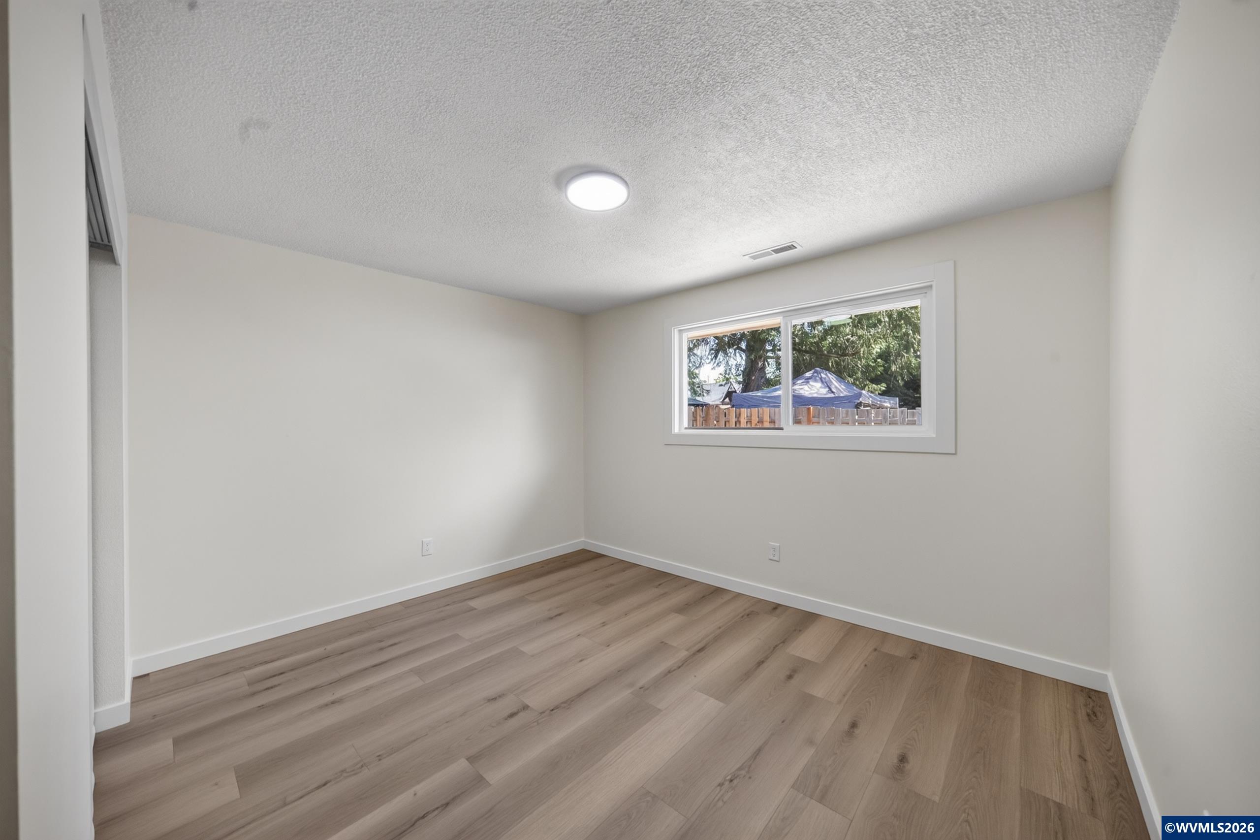 1305 Southwest 15th Avenue Albany, OR 97321 - Photo 23 of 28 Gallery Image 23