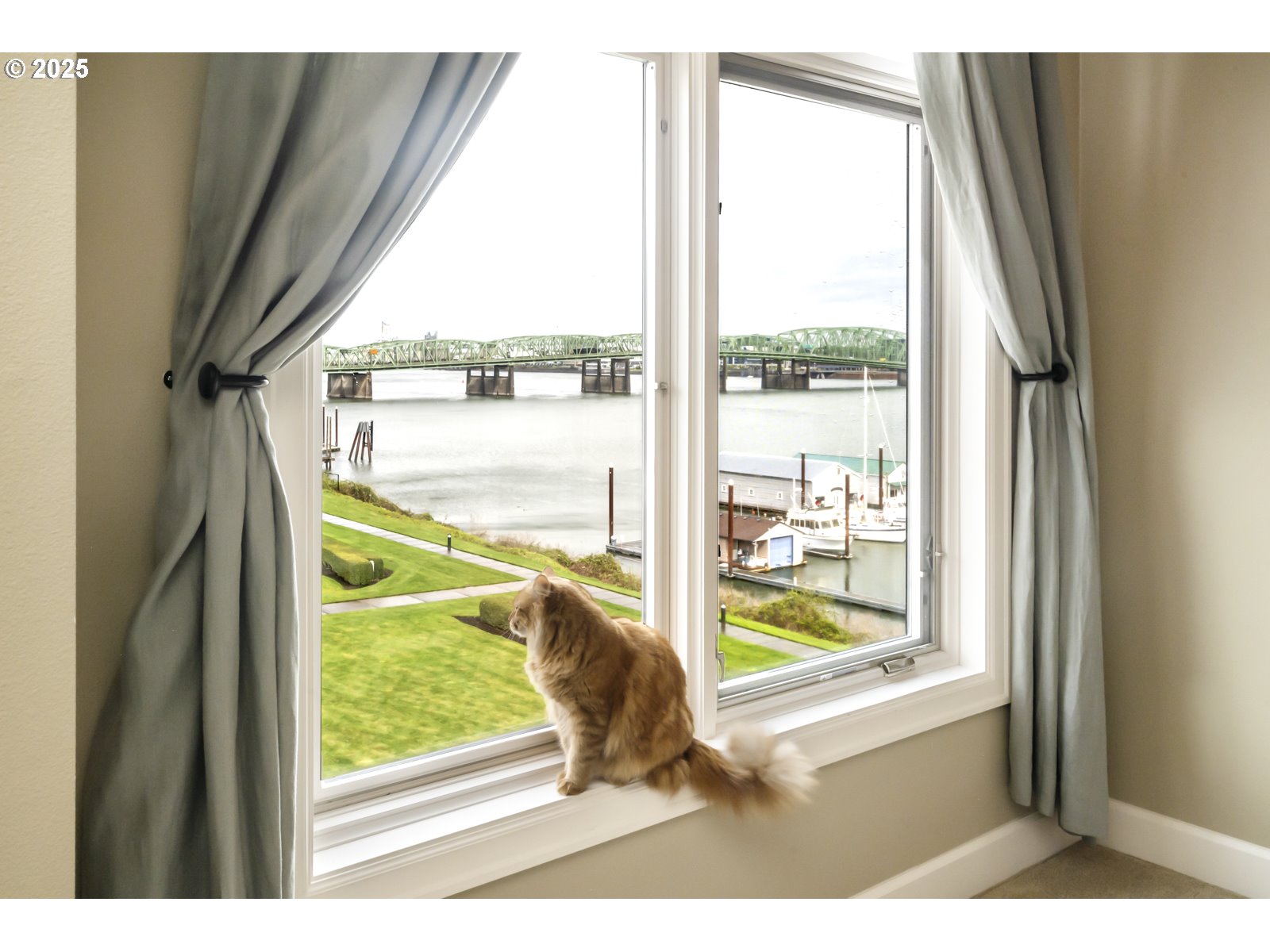 707 North Hayden Island Drive, Unit 413 Portland, OR 97217 - Photo 14 of 43