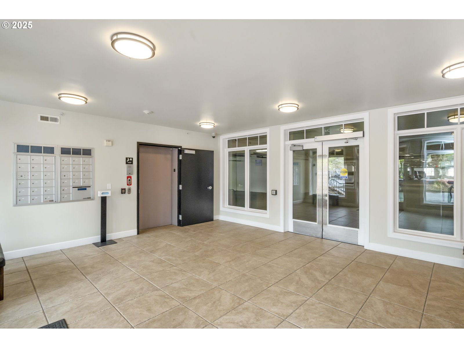 707 North Hayden Island Drive, Unit 413 Portland, OR 97217 - Photo 36 of 43