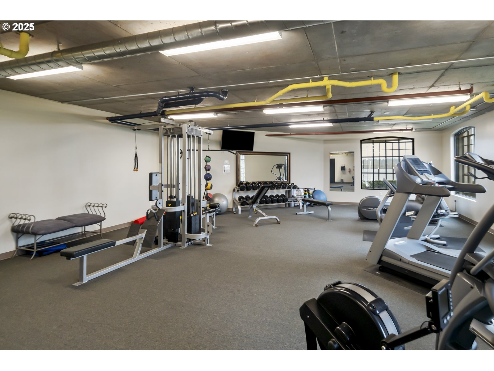 707 North Hayden Island Drive, Unit 413 Portland, OR 97217 - Photo 37 of 43