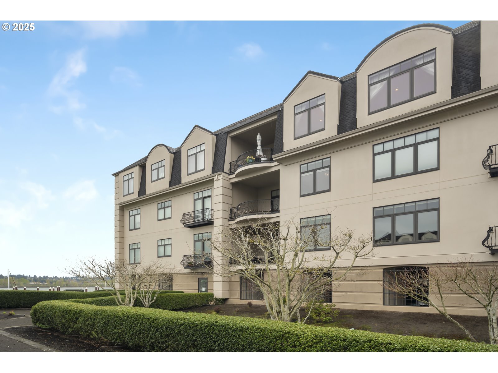 707 North Hayden Island Drive, Unit 413 Portland, OR 97217 - Photo 5 of 43