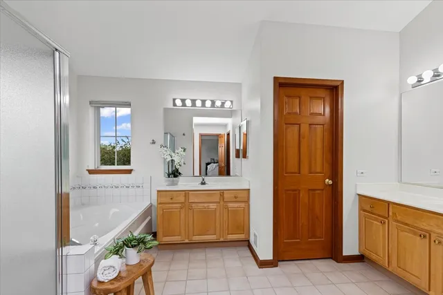 $869,900 | 306 Lasalle Street, Vernon Hills, IL 60061