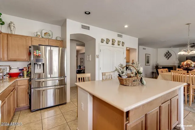 $3,895 | 3660 East Kimball Road, Gilbert, AZ 85297