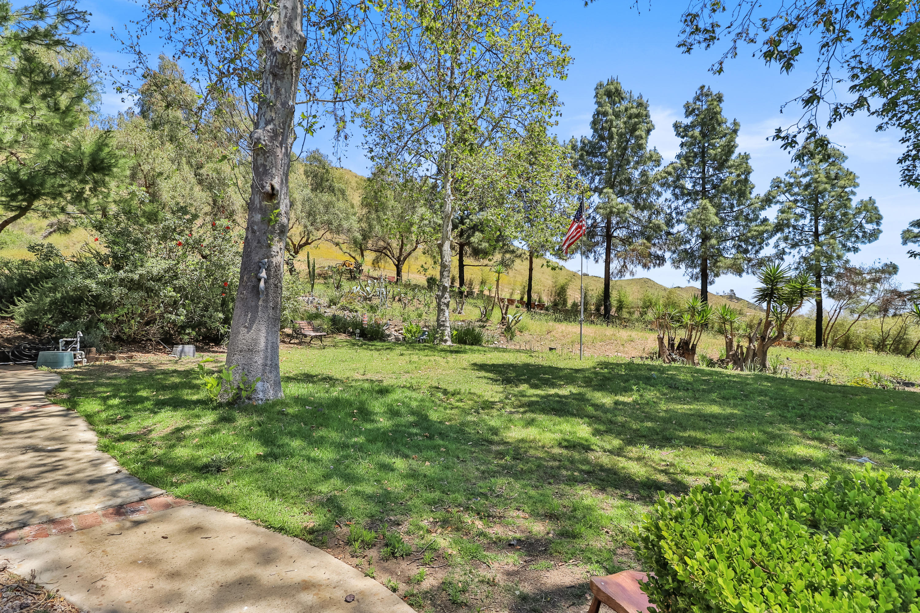 1577 Tierra Rejada Road Simi Valley, CA 93065 - Photo 4 of 31 004_3 acre, horse approved lot!