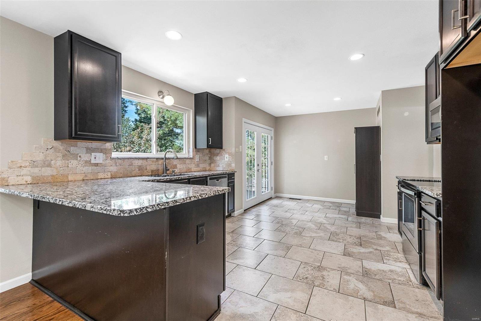 9549 Garber Road St. Louis, MO 63126 - Photo 10 of 40 Gallery Image 10