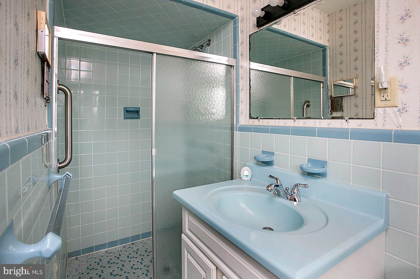 1930 Hemlock Road Norristown, PA 19403 - Photo 20 of 37 Gallery Image 20