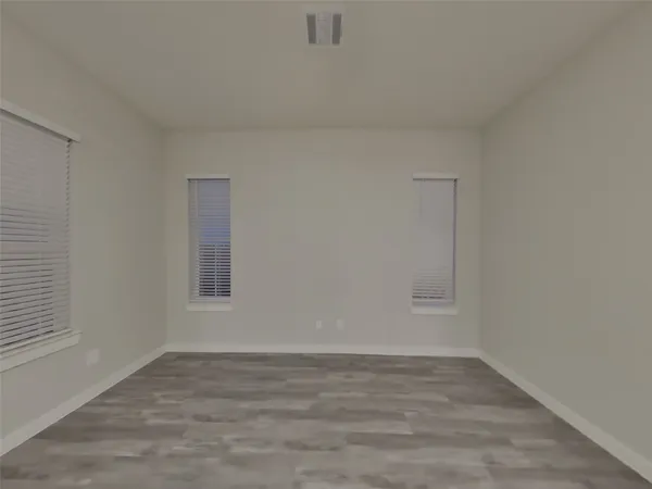 $2,509 | 9835 Willow Creek, Unit 106, Tomball, TX 77375