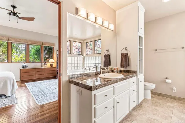 a view of walk in closet