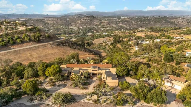 $2,899,900 | 30663 VÃa Maria Elena, Bonsall, CA 92003