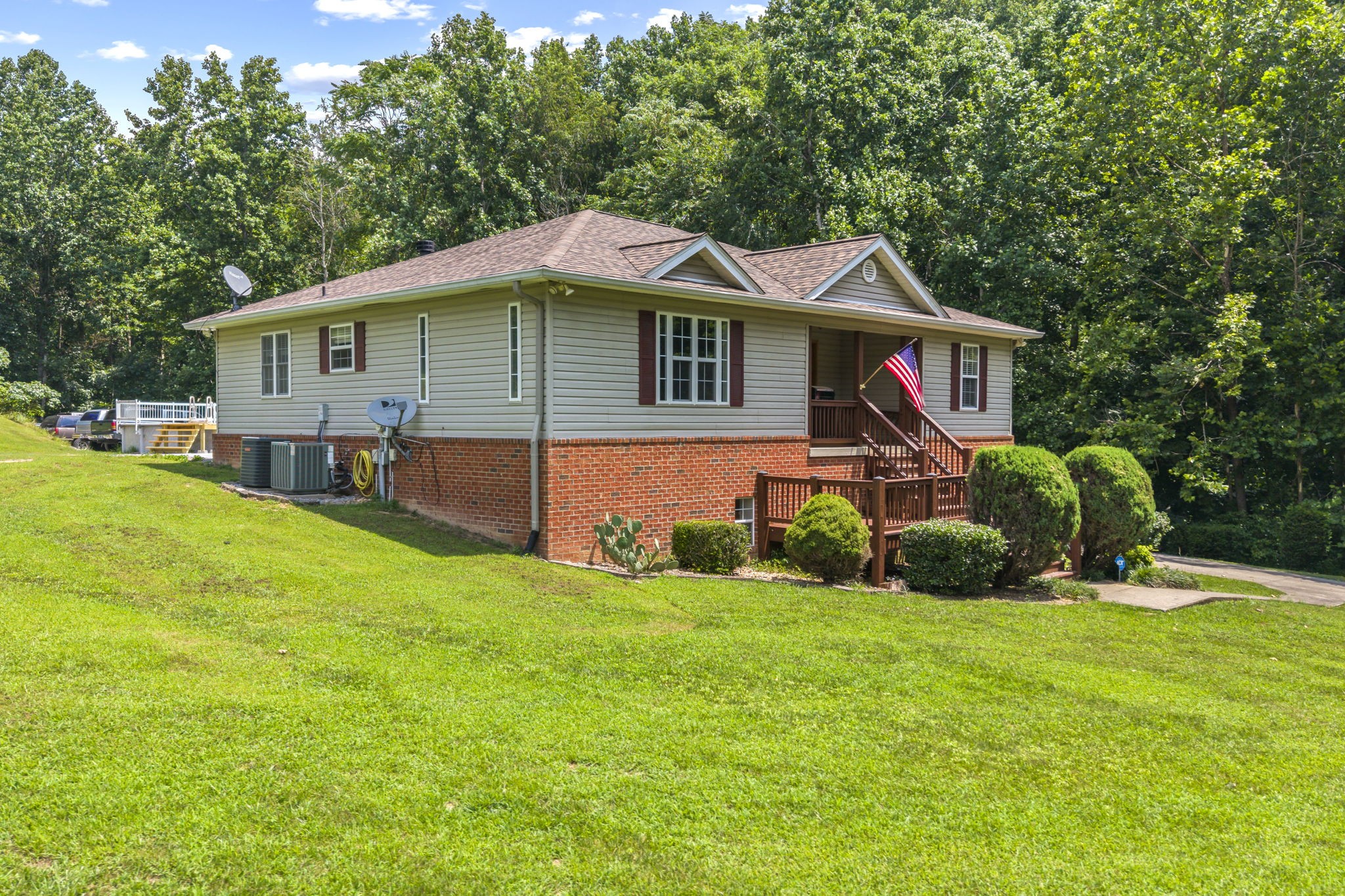 1134 Pee Dee Branch Road Cottontown, TN 37048 - Photo 7 of 46 Gallery Image 7