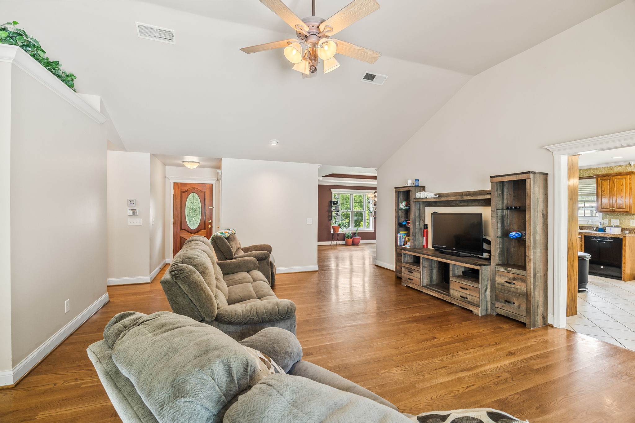 1134 Pee Dee Branch Road Cottontown, TN 37048 - Photo 10 of 46 Gallery Image 10