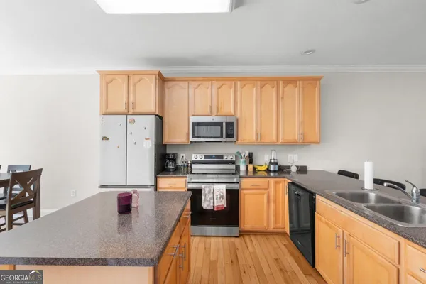 $249,900 | 4988 Burkhalter Road, Unit 302, Statesboro, GA 30458