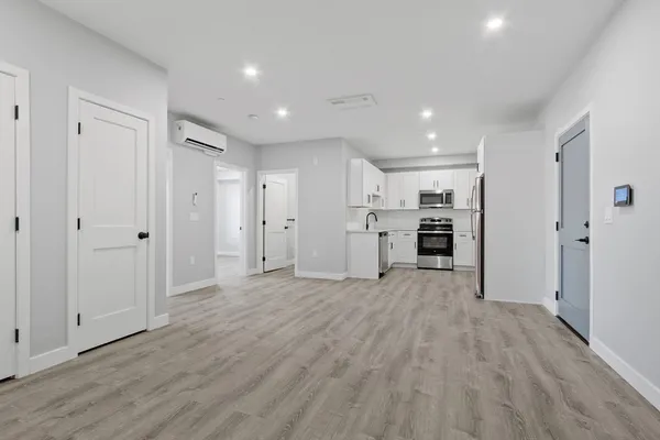 $2,400 | 631 Franklin Street, Unit 106, Worcester, MA 01604