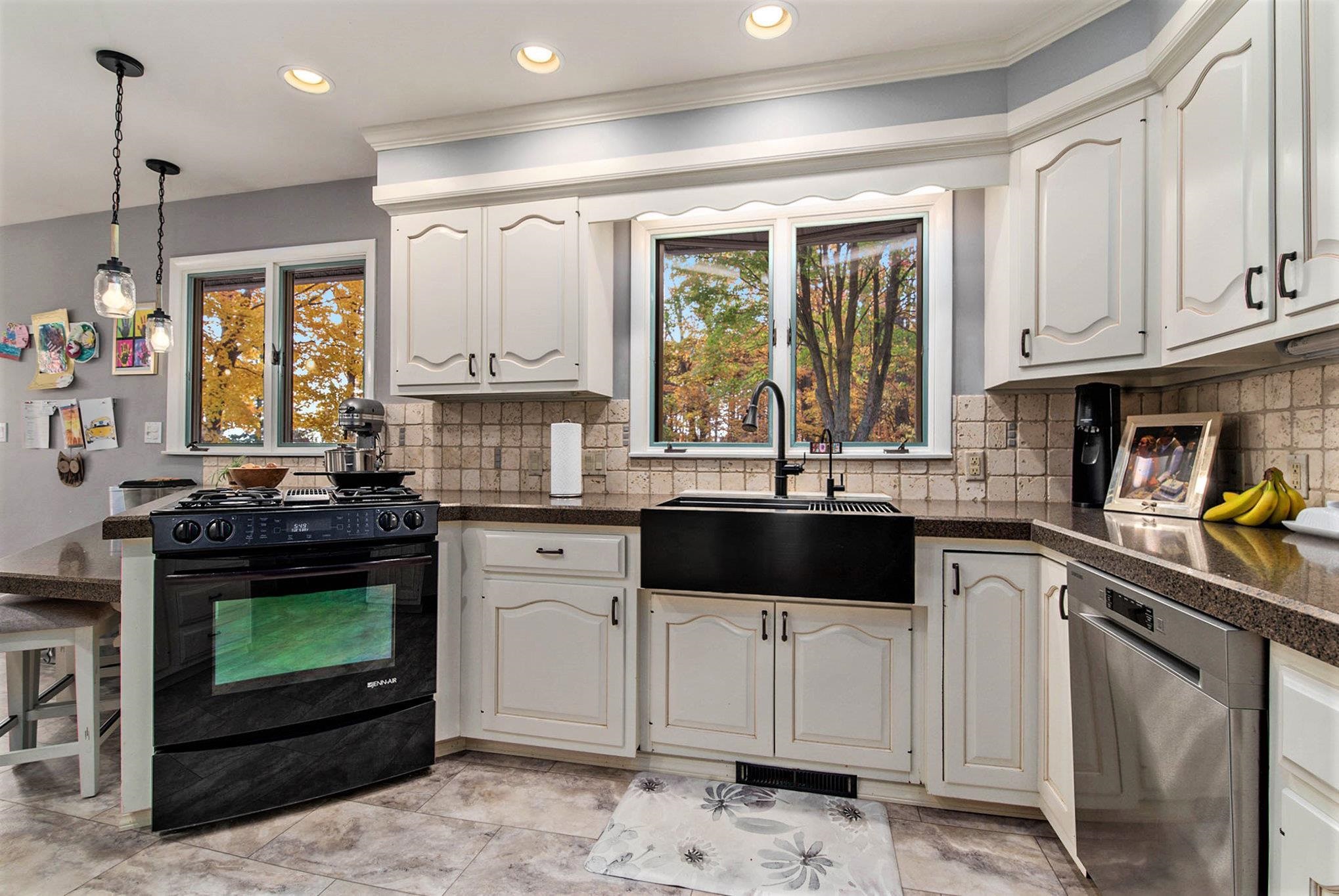 2678 Blue Ridge Lane Traverse City, MI 49685 - Photo 18 of 50 1928397-62446d88-c67e-489e-923d-af6c1100b763.JPG