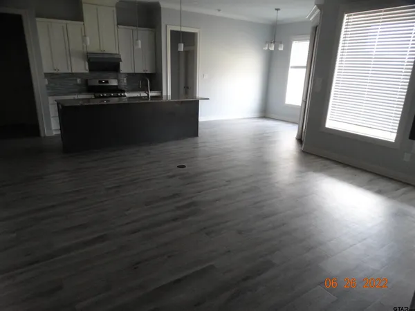 $2,400 | 1708 Stephanie Drive, Whitehouse, TX 75791