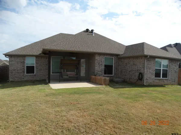 $2,400 | 1708 Stephanie Drive, Whitehouse, TX 75791