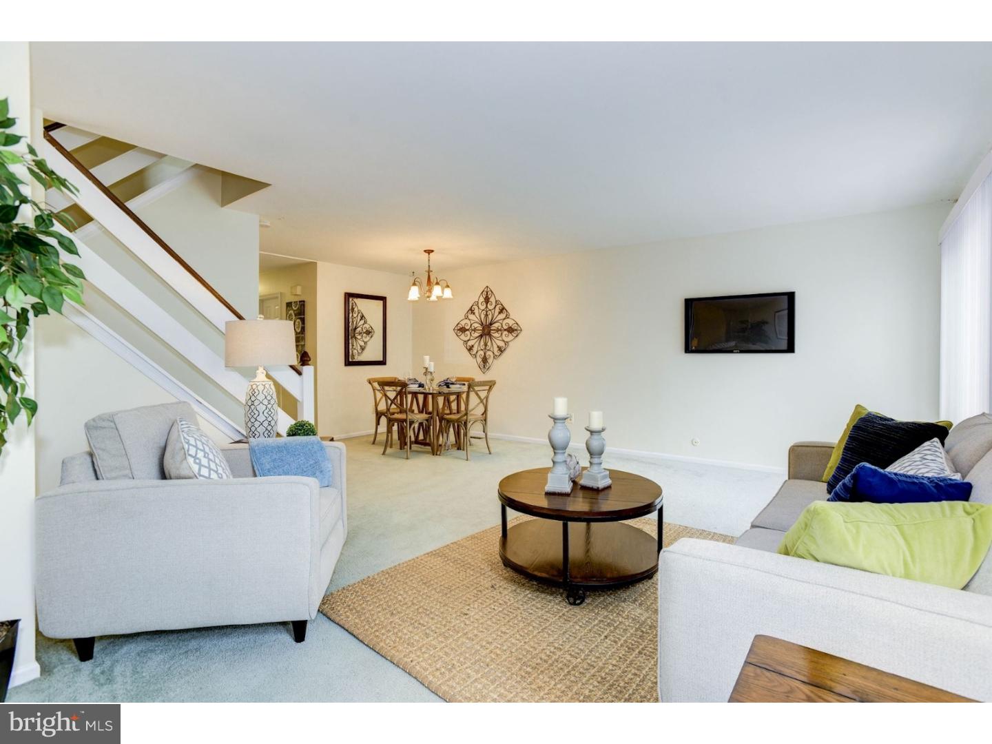 721 Ricks Circle Brookhaven, PA 19015 - Photo 1 of 19 Gallery Image 1