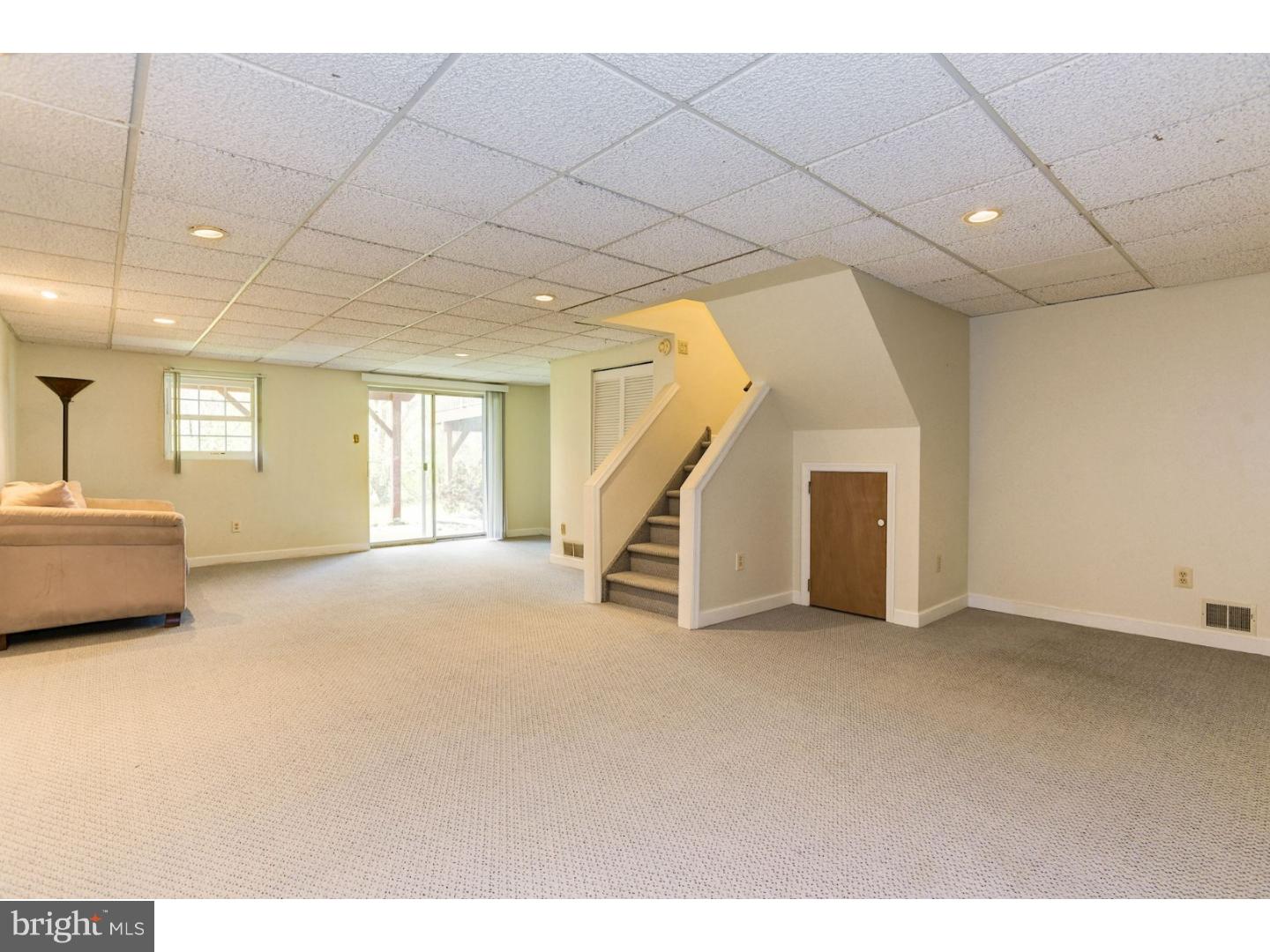 721 Ricks Circle Brookhaven, PA 19015 - Photo 17 of 19 Gallery Image 17