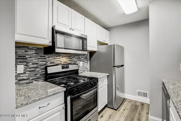 $2,150 | 306 Larkspur Lane, Jackson, NJ 08527