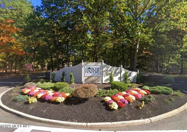 $2,150 | 306 Larkspur Lane, Jackson, NJ 08527