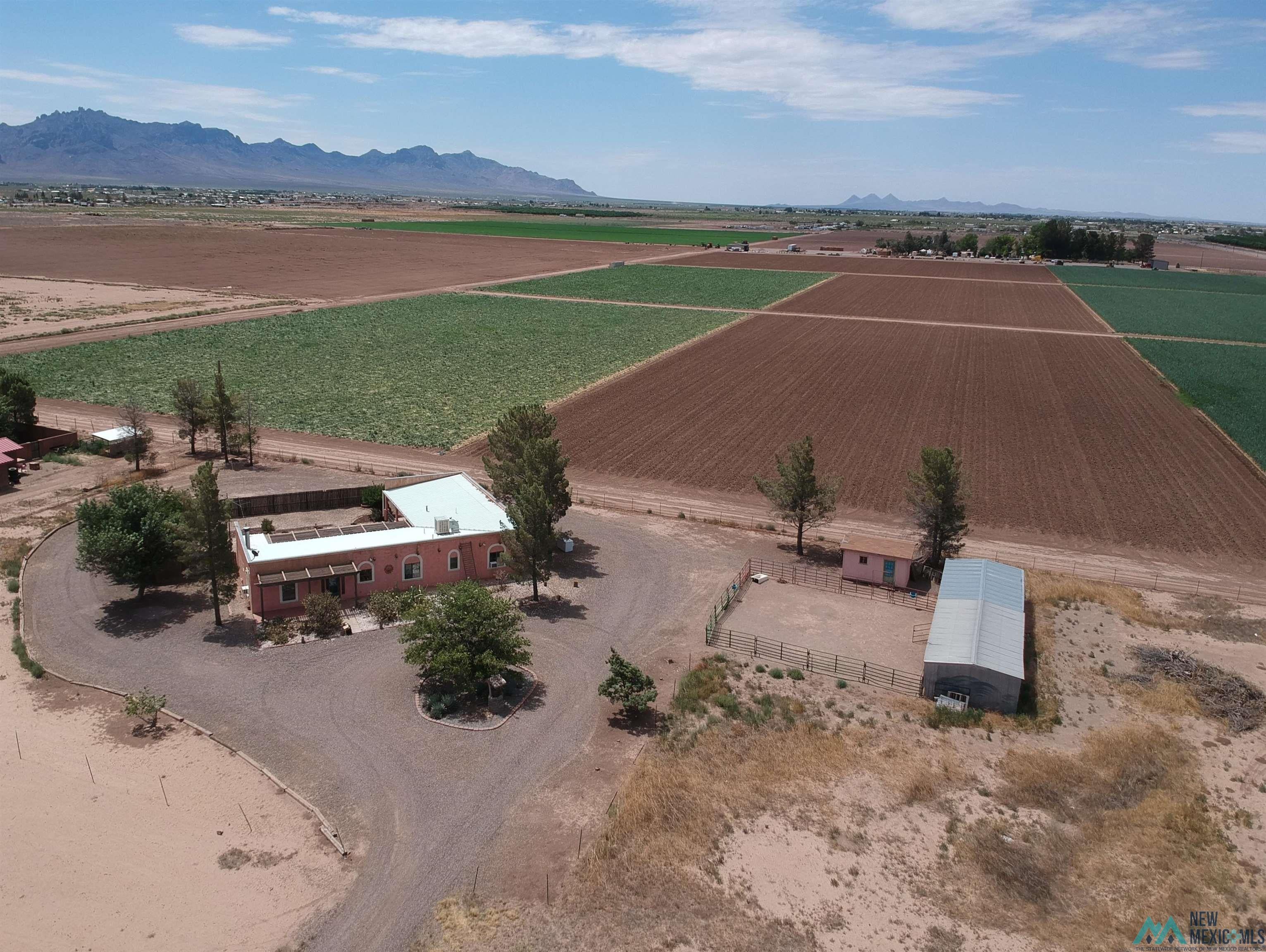 340 Solana Road Southeast Deming, NM 88030 - Photo 1 of 60 Gallery Image 1