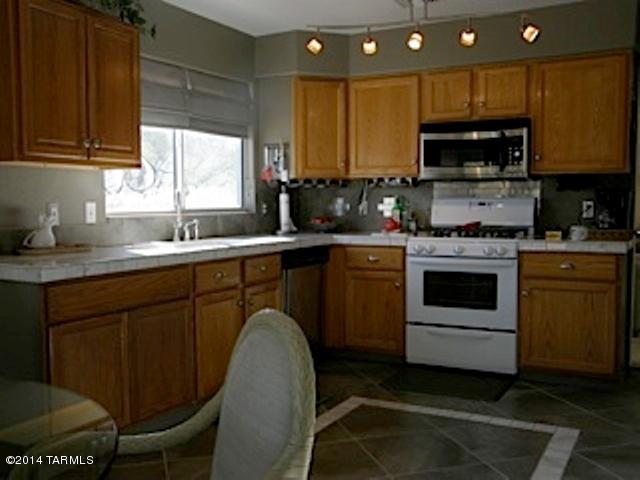 9080 East Rainsage Street Tucson, AZ 85747 - Photo 5 of 45