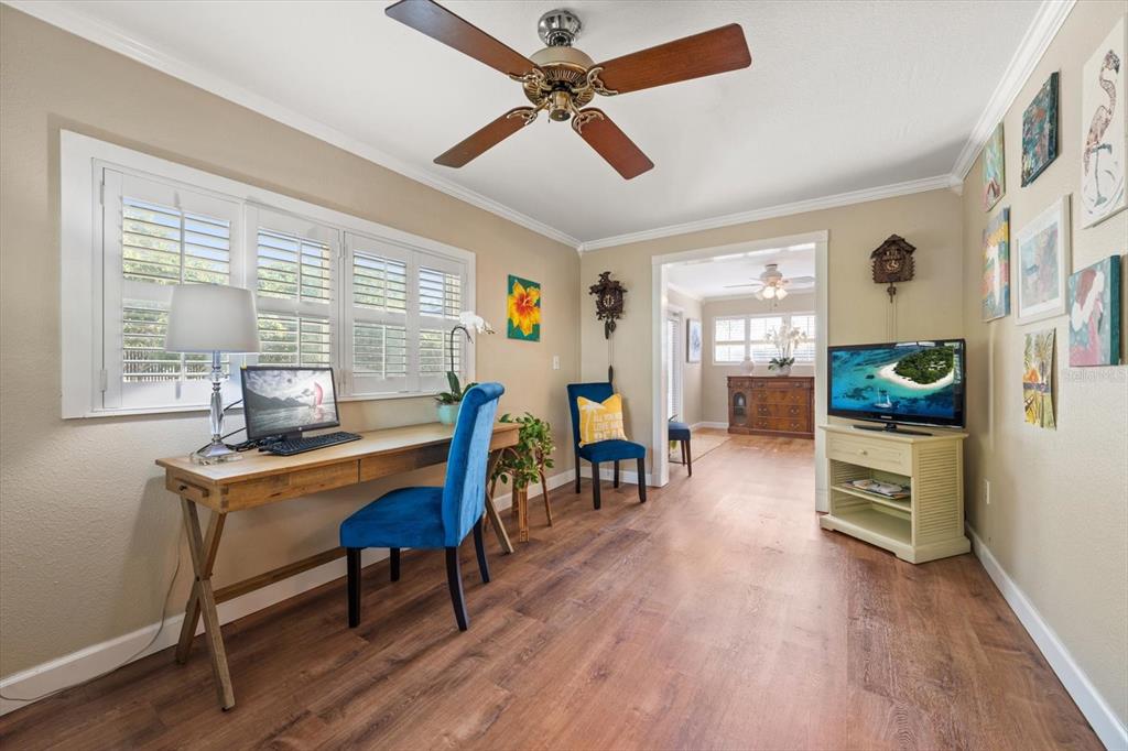 2233 Sunset Circle Largo, FL 33774 - Photo 29 of 46