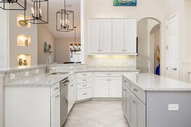 $830,000 | 436 Chantilly Trail, Bradenton, FL 34212