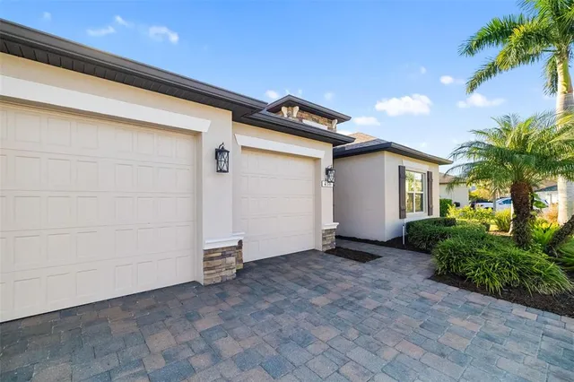 $830,000 | 436 Chantilly Trail, Bradenton, FL 34212