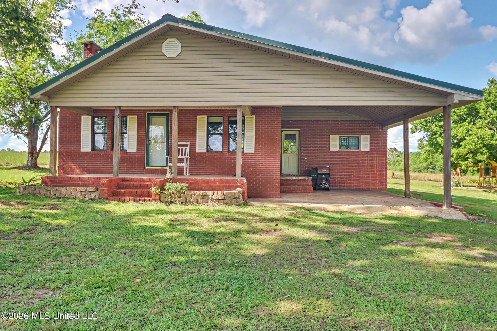340 East Bond Road Wiggins, MS 39577 - Photo 1 of 21 03_51226 340 E Bond