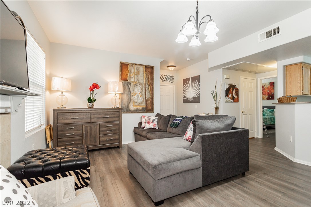 10550 West Alexander Road, Unit 1143 Las Vegas, NV 89129 - Photo 9 of 27 Gallery Image 9