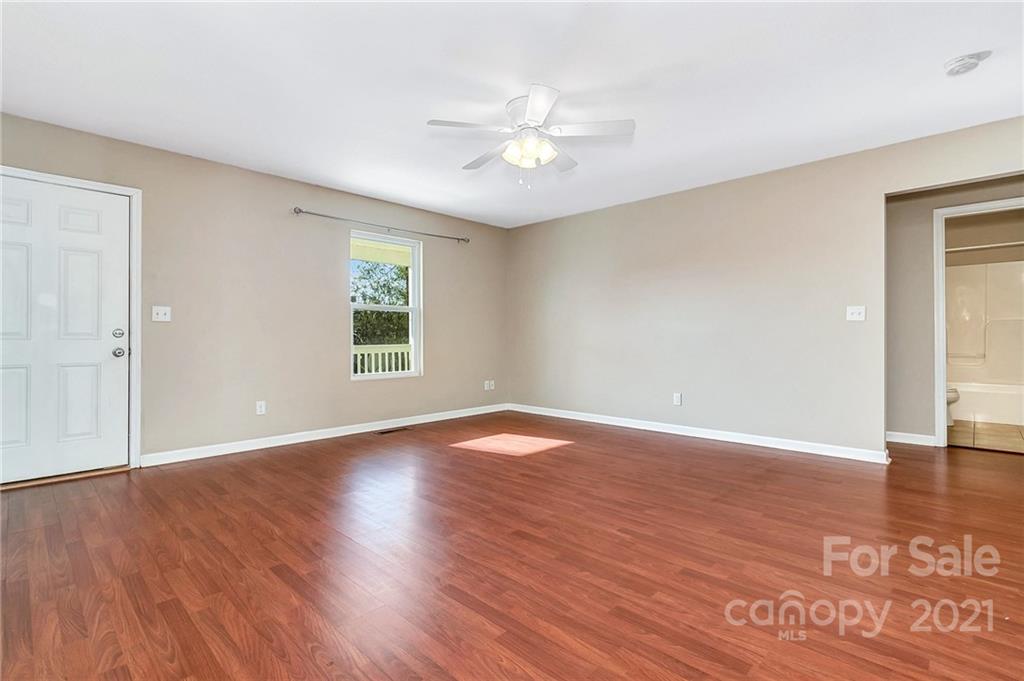 95 Rutherford Road Candler, NC 28715 - Photo 14 of 48 Gallery Image 14