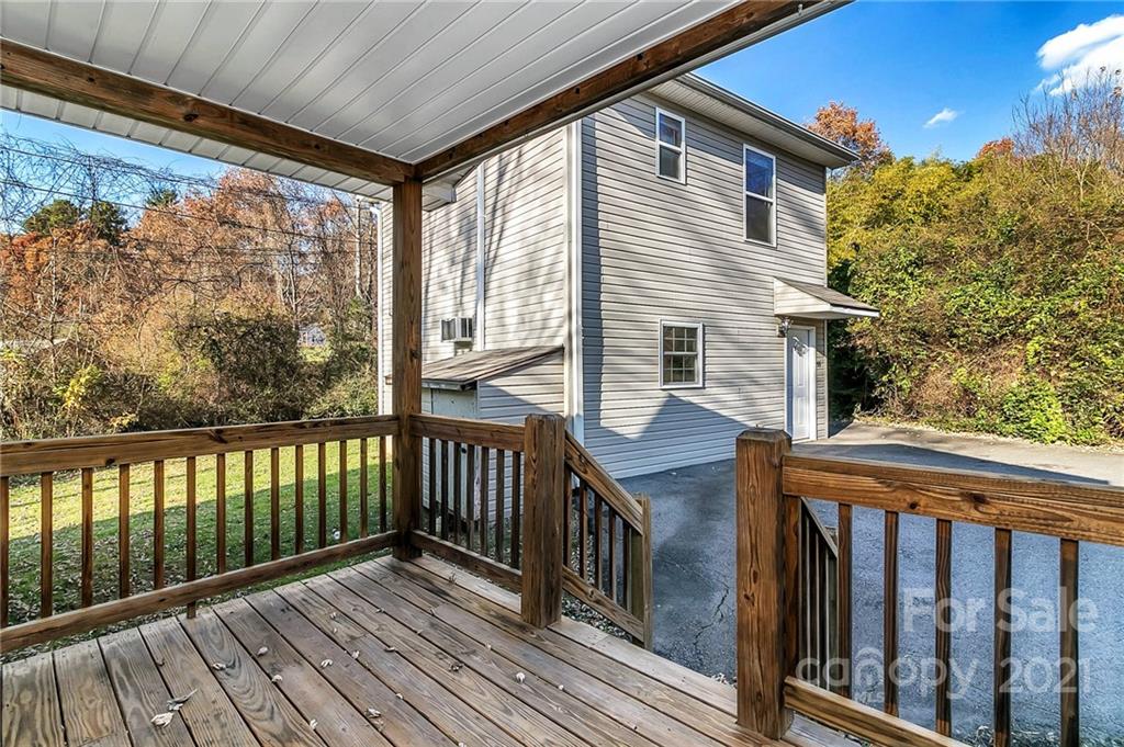 95 Rutherford Road Candler, NC 28715 - Photo 27 of 48 Gallery Image 27