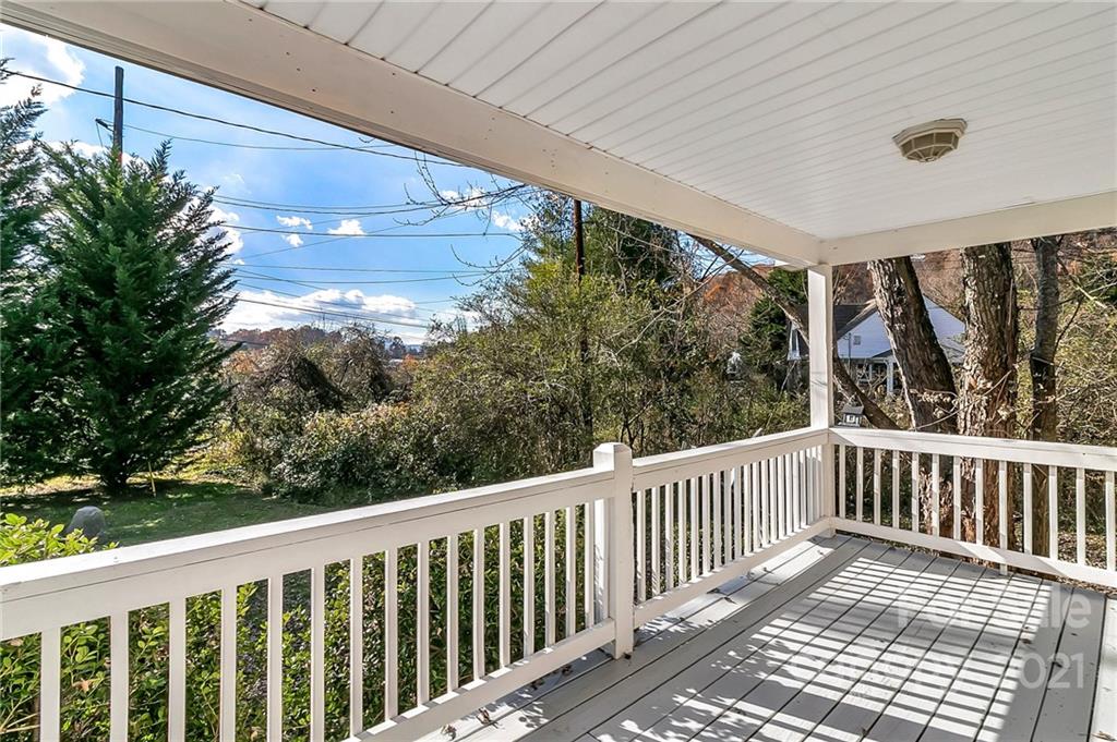 95 Rutherford Road Candler, NC 28715 - Photo 7 of 48 Gallery Image 7