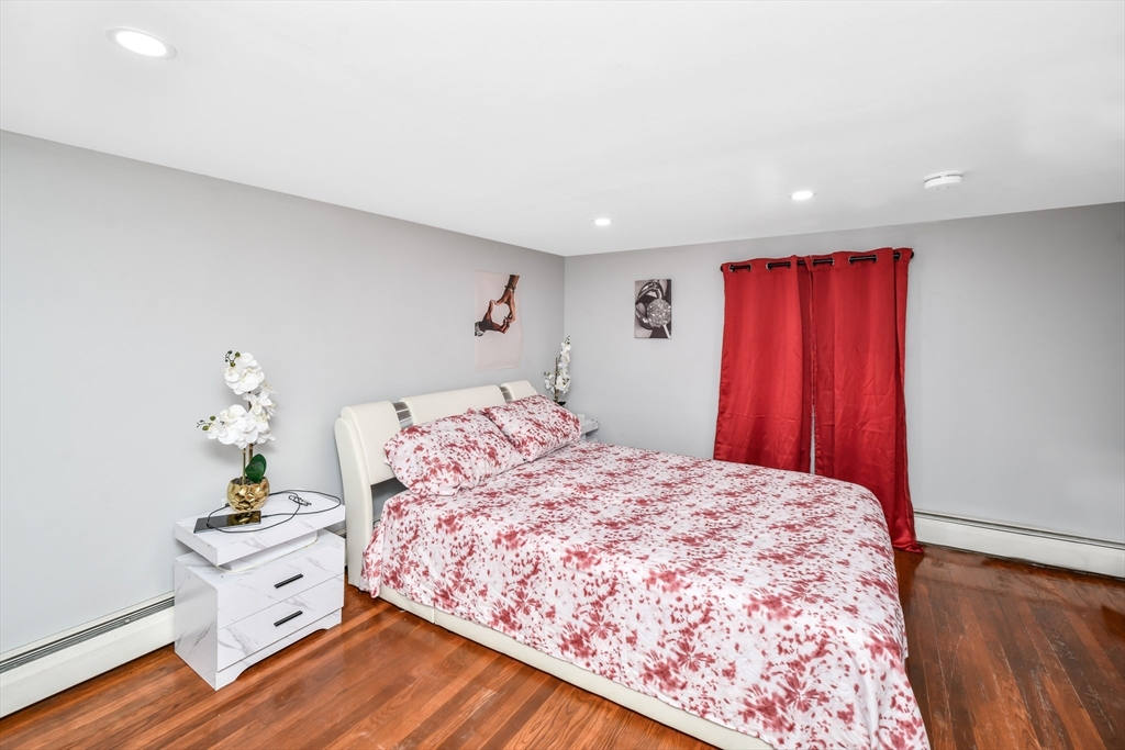 452 Tecumseh Street Fall River, MA 02721 - Photo 18 of 30