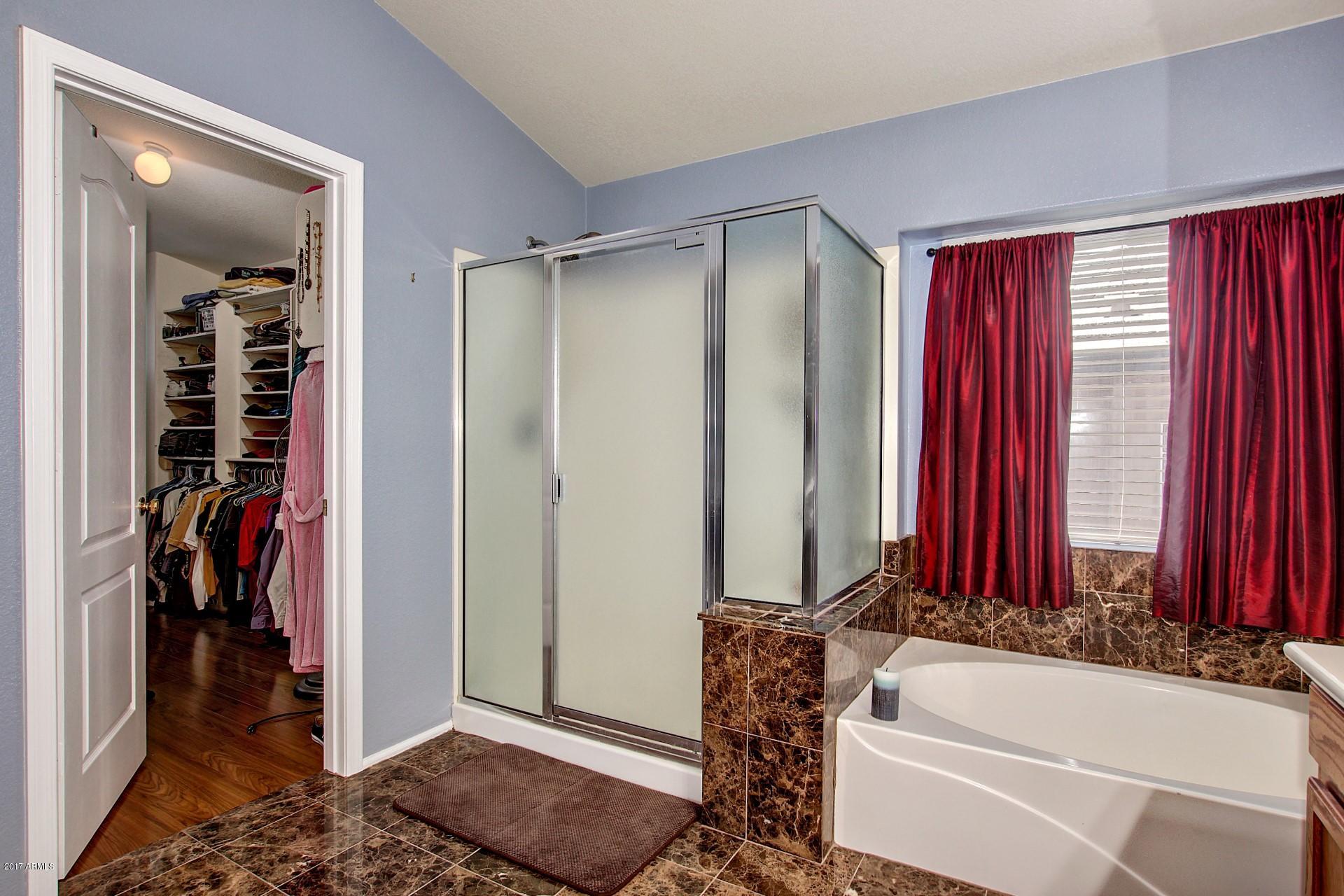 2234 West Peak View Road Phoenix, AZ 85085 - Photo 20 of 47 Master Bath