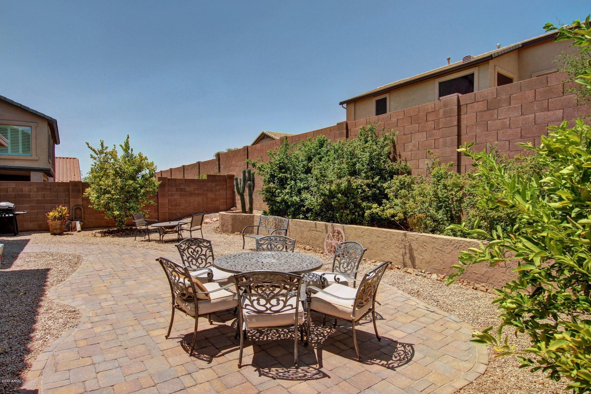 2234 West Peak View Road Phoenix, AZ 85085 - Photo 23 of 47 Backyard
